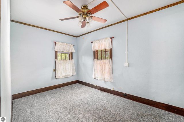 211 E Division Street, Cadillac, MI 49601