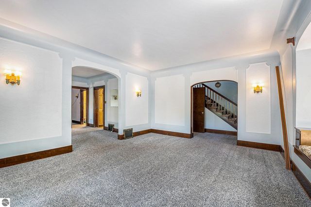 211 E Division Street, Cadillac, MI 49601