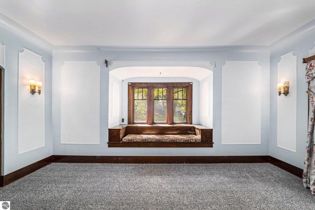 211 E Division Street, Cadillac, MI 49601