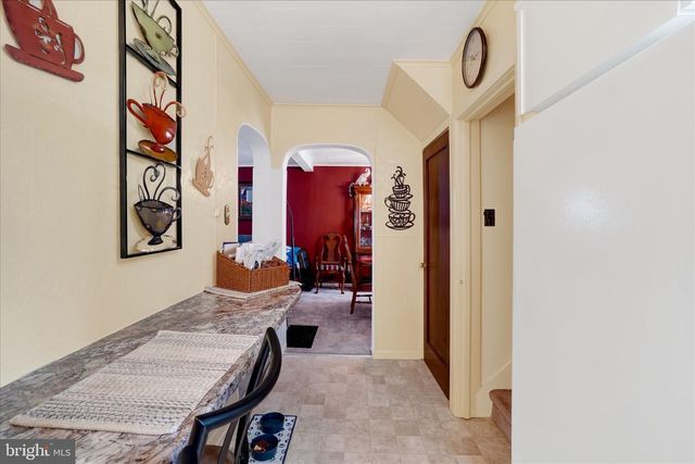 34 HIGH ST, Glen Rock, PA 17327