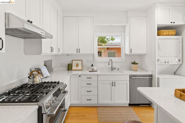 1021 Colusa Ave, Berkeley, CA 94707