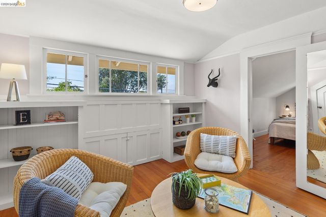 1021 Colusa Ave, Berkeley, CA 94707