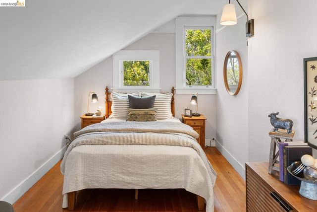 1021 Colusa Ave, Berkeley, CA 94707