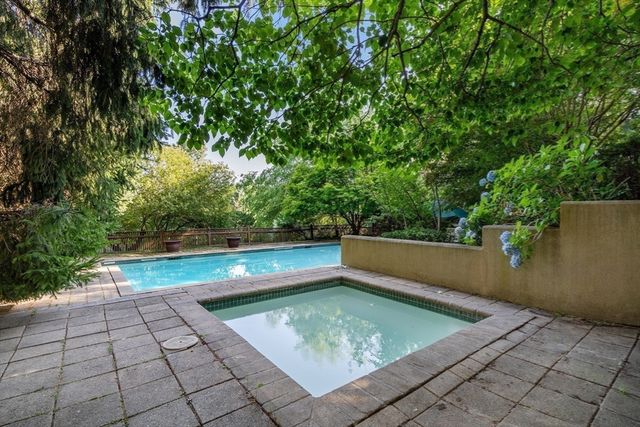 225 Kenrick Street 225, Newton, MA 02458