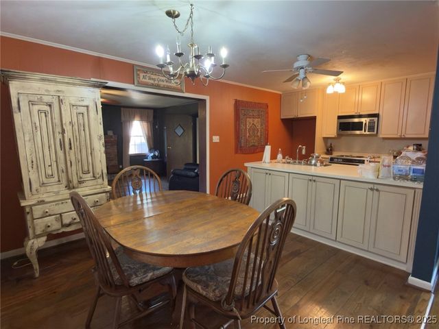 600 W 19th Street, Lumberton, NC 28358