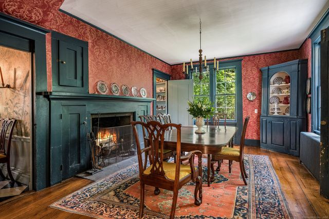 30 Meeting House Lane, Madison, CT 06443