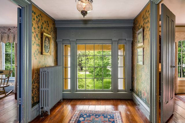 30 Meeting House Lane, Madison, CT 06443