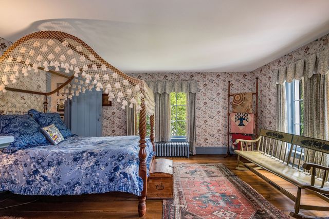 30 Meeting House Lane, Madison, CT 06443