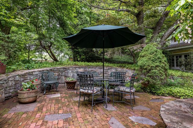 30 Meeting House Lane, Madison, CT 06443