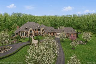 11479 Clyde Road, Hartland Township, MI 48430