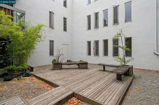 758 Kingston Ave 22, Oakland, CA 94611