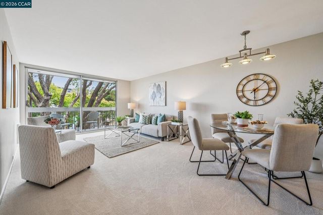 758 Kingston Ave 22, Oakland, CA 94611