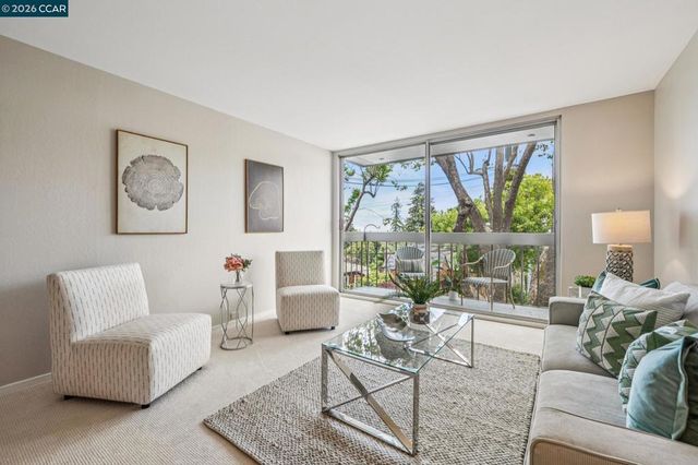 758 Kingston Ave 22, Oakland, CA 94611