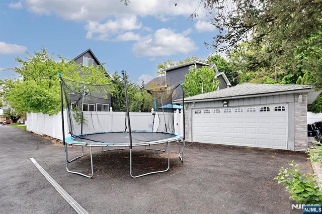 169 Woodward Avenue, Rutherford, NJ 07070