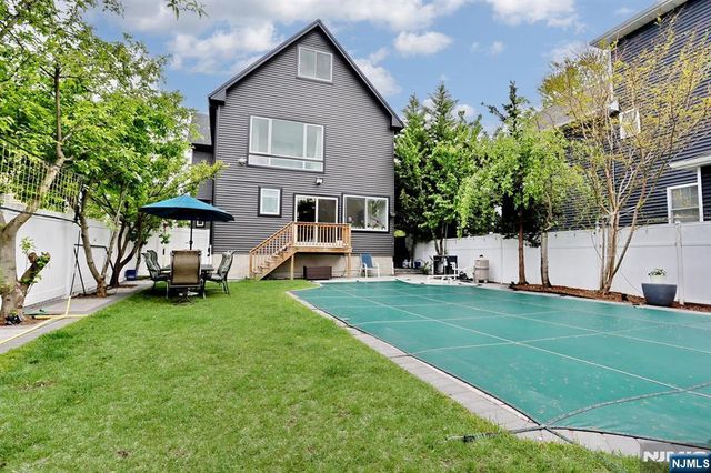 169 Woodward Avenue, Rutherford, NJ 07070