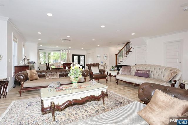169 Woodward Avenue, Rutherford, NJ 07070