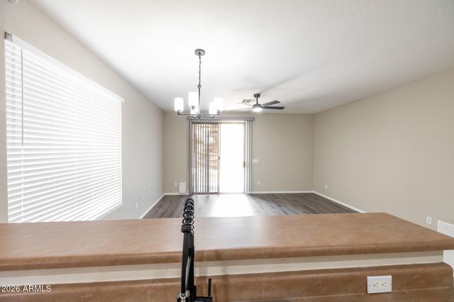 4301 E OXFORD Lane, Gilbert, AZ 85295