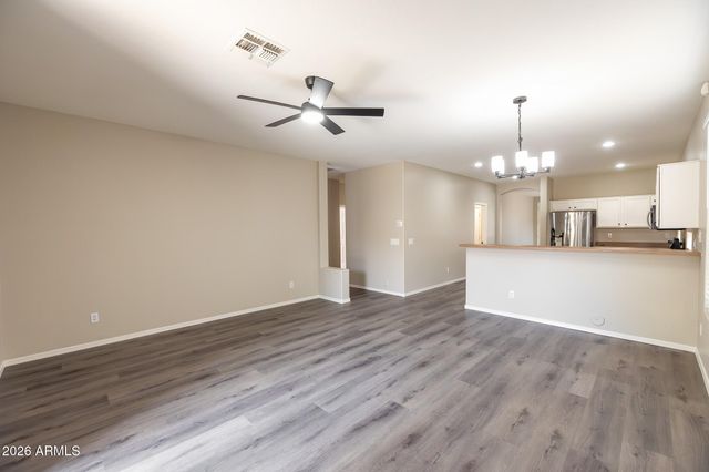 4301 E OXFORD Lane, Gilbert, AZ 85295