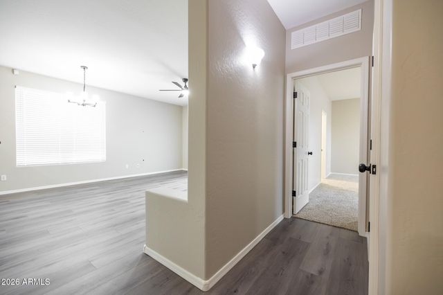 4301 E OXFORD Lane, Gilbert, AZ 85295