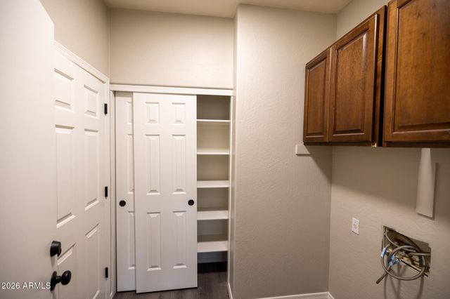 4301 E OXFORD Lane, Gilbert, AZ 85295