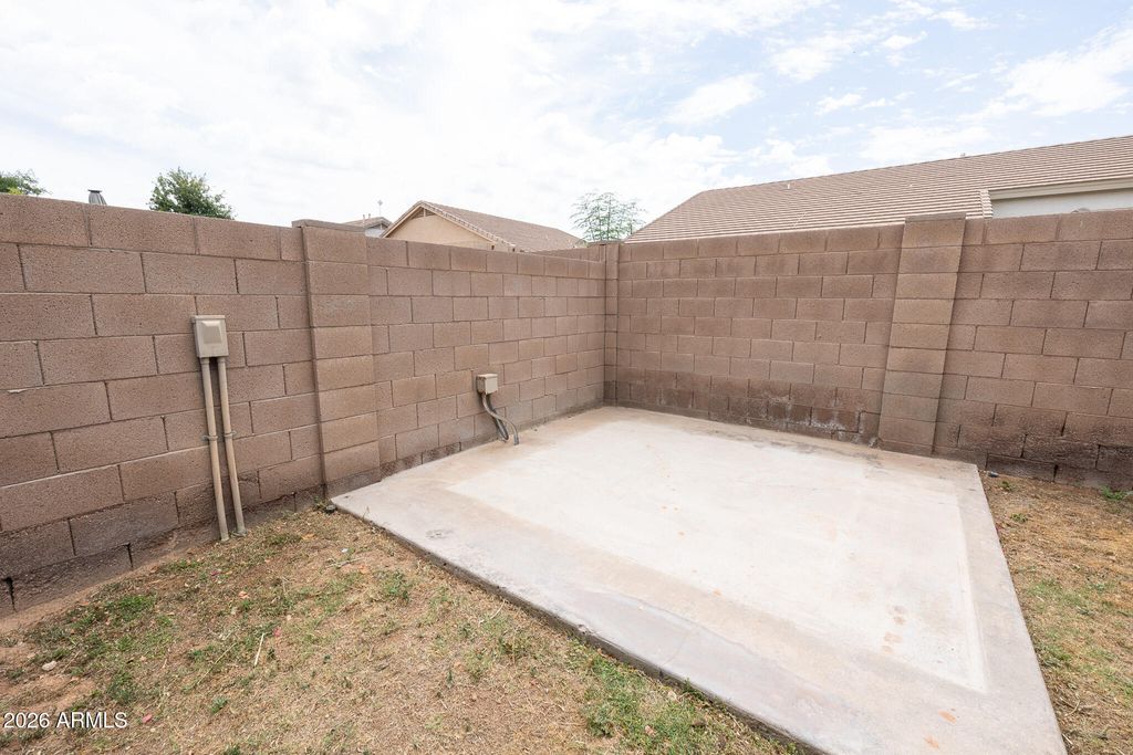 Image 38 of property listing at 4301 E OXFORD Lane, Gilbert, AZ 85295