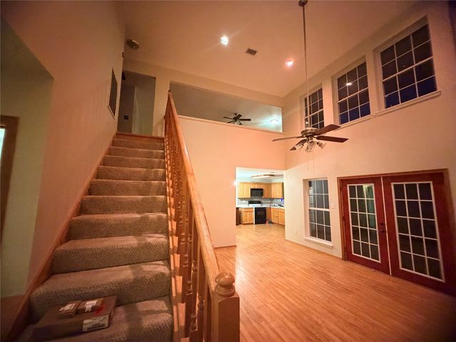 2567 Avenue D, Dickinson, TX 77539