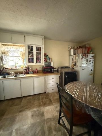 711 30th Street, Lubbock, TX 79404
