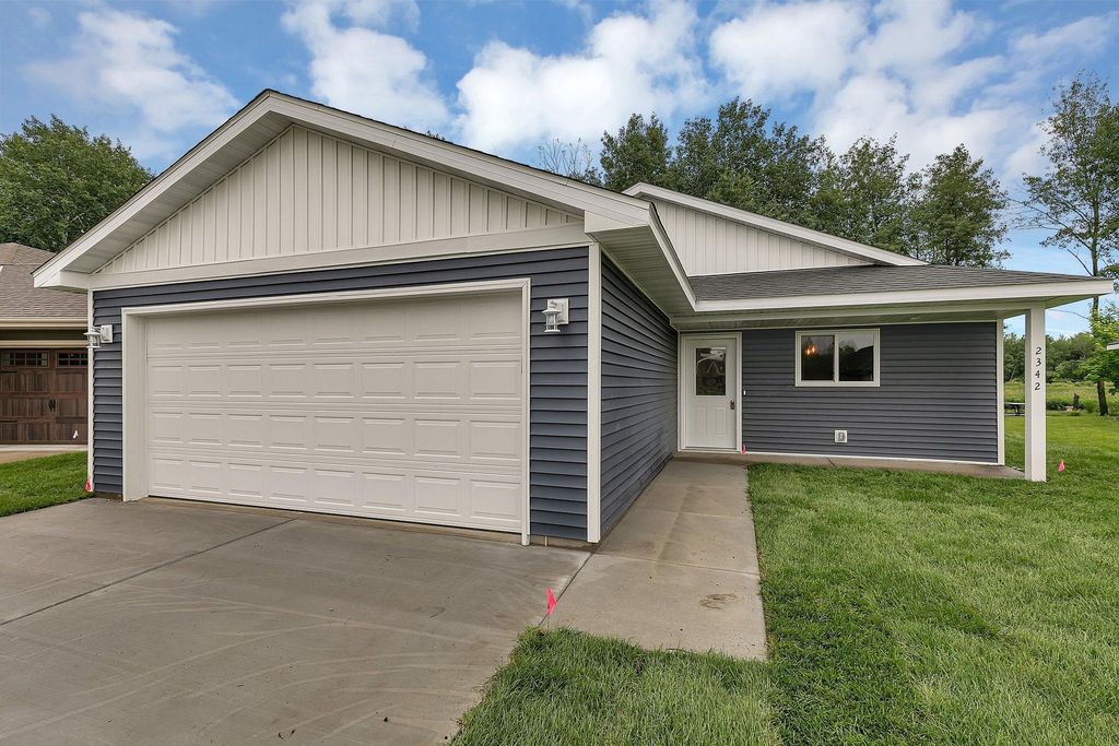 24377 18th Avenue, Saint Augusta, MN 56301
