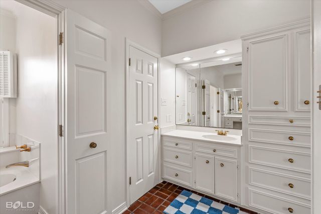 8621 E Wilderness Way, Shreveport, LA 71106