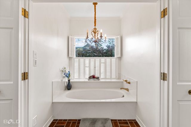 8621 E Wilderness Way, Shreveport, LA 71106