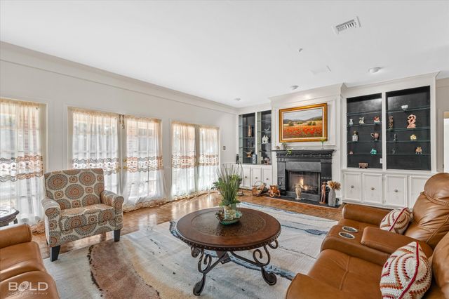 8621 E Wilderness Way, Shreveport, LA 71106