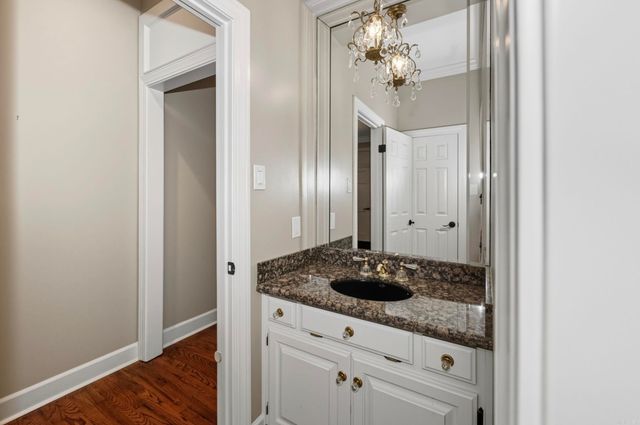 801 Pleasant Valley Dr Unit 19, Little Rock, AR 72227