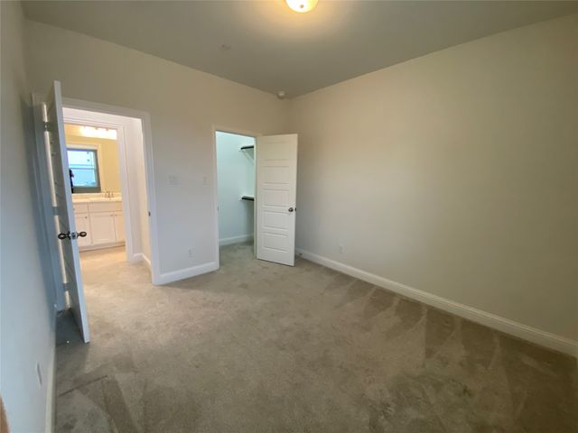 1919 Diyaa Court, Farmers Branch, TX 75234