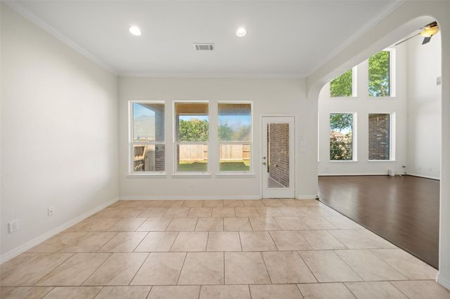 7003 Dunbarton Drive, Sugar Land, TX 77479