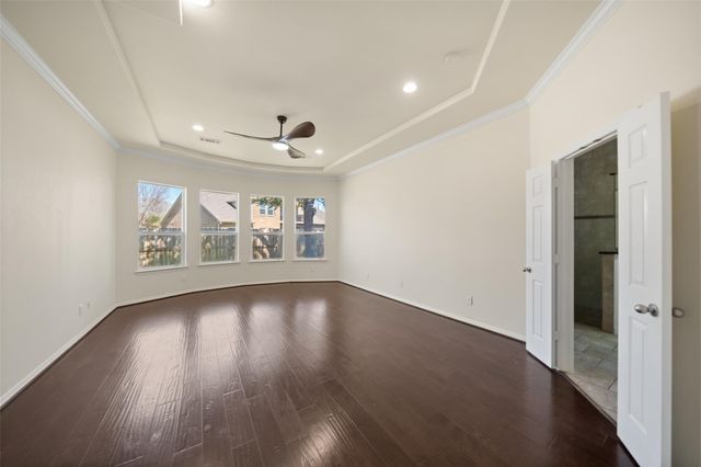 7003 Dunbarton Drive, Sugar Land, TX 77479