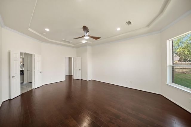 7003 Dunbarton Drive, Sugar Land, TX 77479