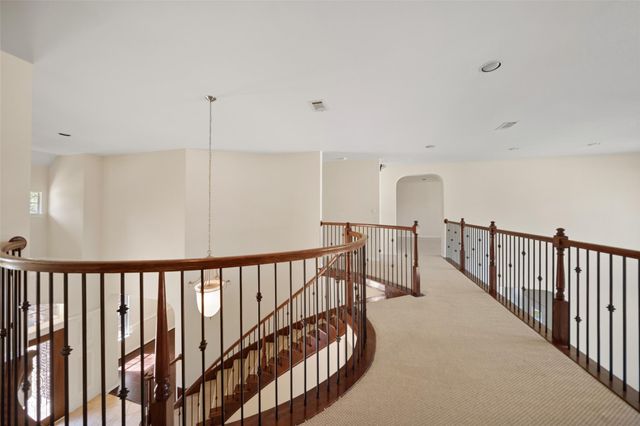 7003 Dunbarton Drive, Sugar Land, TX 77479