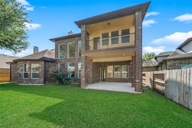 7003 Dunbarton Drive, Sugar Land, TX 77479