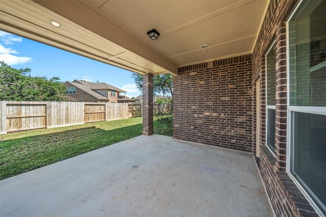 7003 Dunbarton Drive, Sugar Land, TX 77479