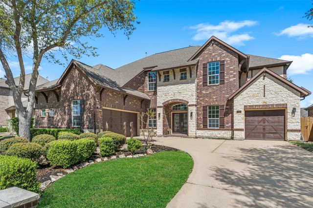 7003 Dunbarton Drive, Sugar Land, TX 77479