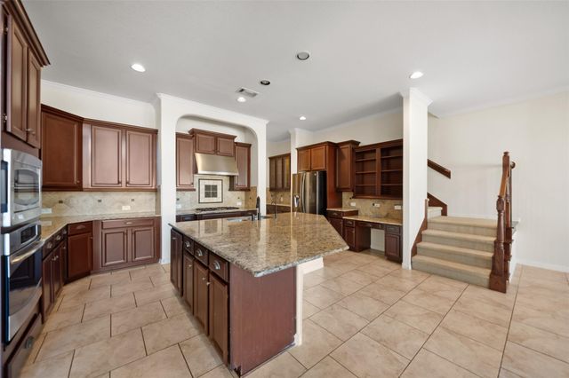 7003 Dunbarton Drive, Sugar Land, TX 77479