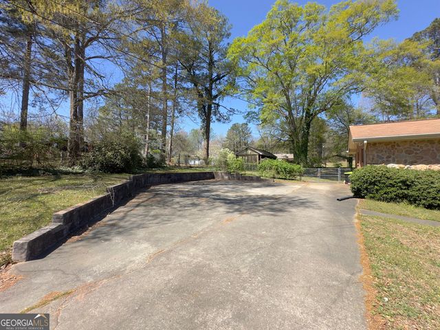 1125 E Atlanta Road, Stockbridge, GA 30281