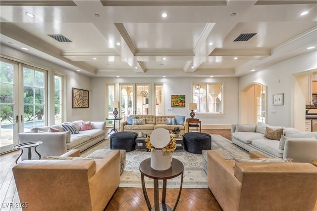 30 Augusta Canyon Way, Las Vegas, NV 89141