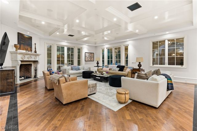 30 Augusta Canyon Way, Las Vegas, NV 89141