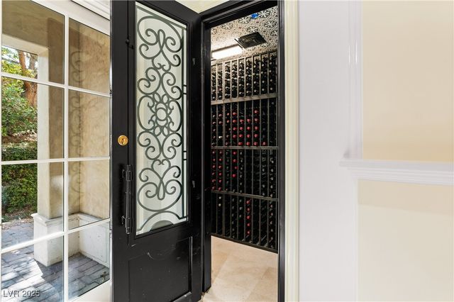 30 Augusta Canyon Way, Las Vegas, NV 89141