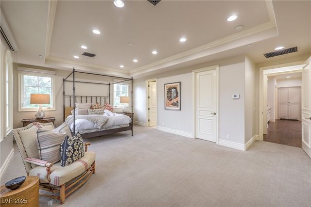 30 Augusta Canyon Way, Las Vegas, NV 89141