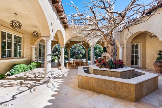 30 Augusta Canyon Way, Las Vegas, NV 89141