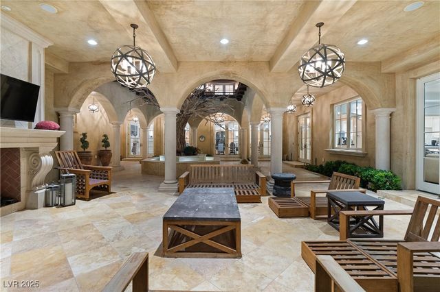 30 Augusta Canyon Way, Las Vegas, NV 89141