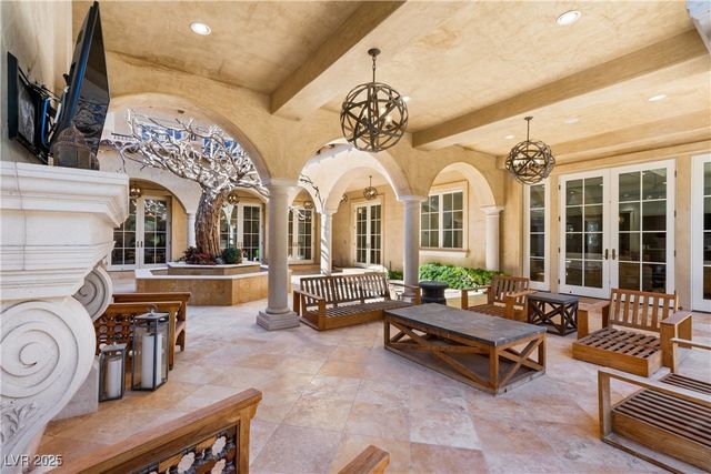 30 Augusta Canyon Way, Las Vegas, NV 89141