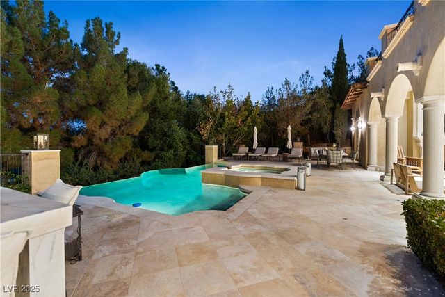 30 Augusta Canyon Way, Las Vegas, NV 89141